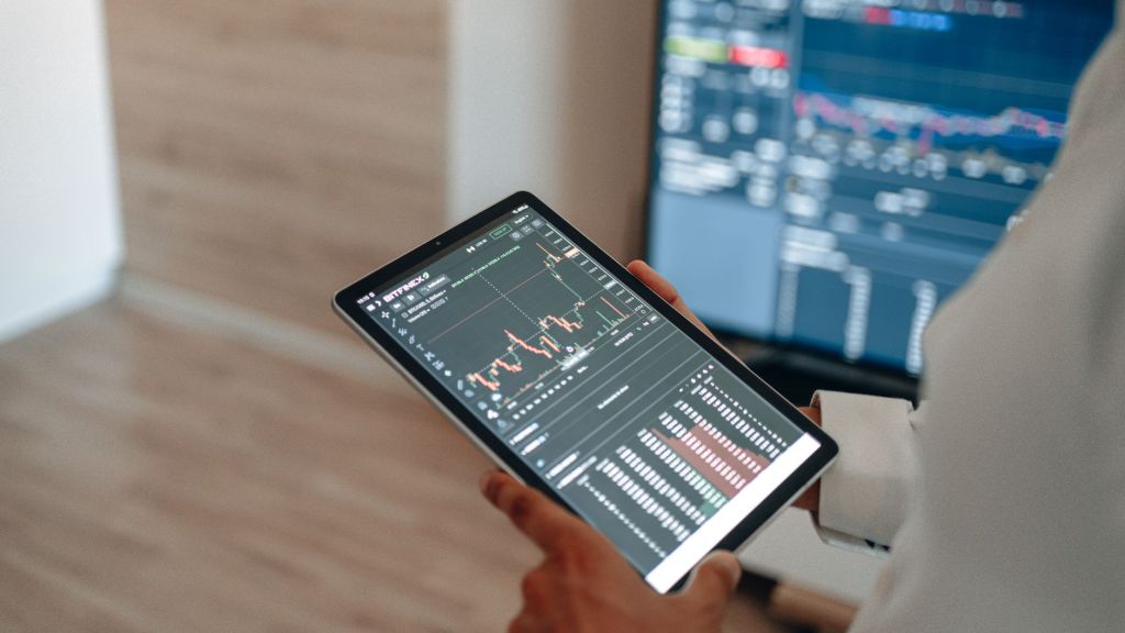 The Data Dividend: Unlocking the Value in Your&nbsp;Book